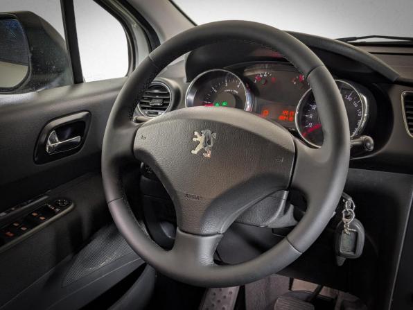 Peugeot 3008 I с пробегом 2010 года, цена 819 500 рублей, 188000 км, внедорожник, Автокод Объявления
