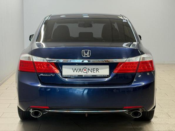 Honda Accord IX с пробегом 2013 года, цена 1 290 000 рублей, 274687 км, седан, Автокод Объявления
