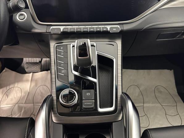 Geely Atlas Pro с пробегом 2023 года, цена 1 898 000 рублей, 83518 км, внедорожник, Автокод Объявления