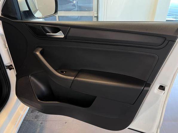 Volkswagen Polo VI с пробегом 2021 года, цена 1 280 000 рублей, 203418 км, лифтбек, Автокод Объявления