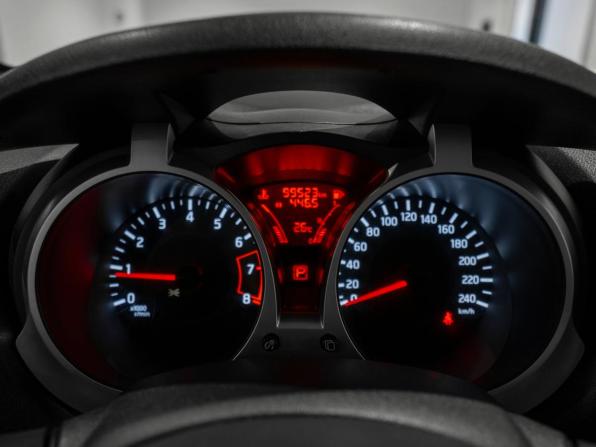 Nissan Juke I Рестайлинг с пробегом 2015 года, цена 1 360 000 рублей, 99506 км, внедорожник, Автокод Объявления