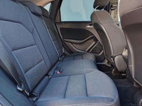 Mercedes-Benz B-Класс II (W246) Рестайлинг с пробегом 2015 года, цена 1 350 000 рублей, 145413 км, хэтчбек, Автокод Объявления