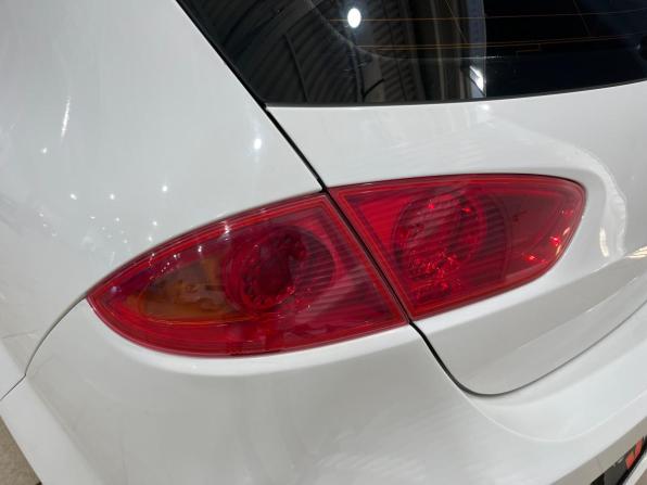 SEAT Leon II Рестайлинг с пробегом 2012 года, цена 514 000 рублей, 222600 км, хэтчбек, Автокод Объявления