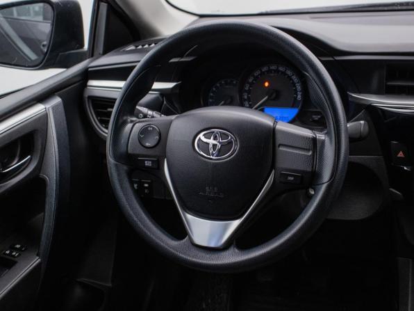 Toyota Corolla XI (E160 E170 E180) с пробегом 2014 года, цена 980 000 рублей, 163991 км, седан, Автокод Объявления