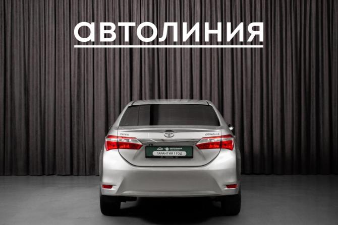 Toyota Corolla XI (E160 E170 E180) с пробегом 2013 года, цена 1 135 000 рублей, 150000 км, седан, Автокод Объявления