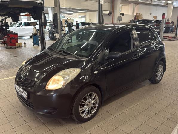 Toyota Yaris II с пробегом 2007 года, цена 399 000 рублей, 204522 км, хэтчбек, Автокод Объявления