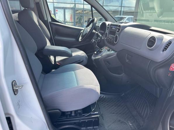 Peugeot Partner II с пробегом 2012 года, цена 847 000 рублей, 152256 км, минивэн, Автокод Объявления