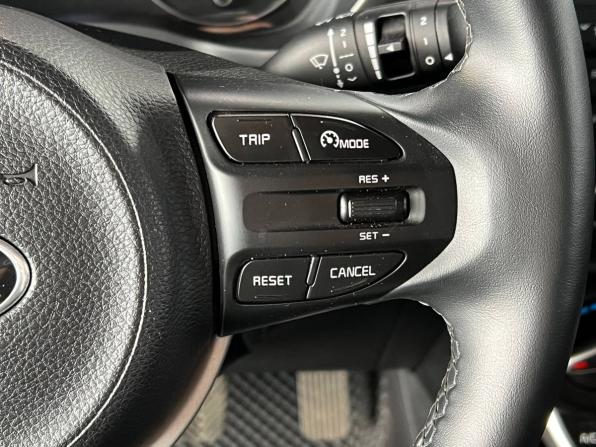 Kia Rio IV Рестайлинг с пробегом 2020 года, цена 1 495 000 рублей, 41000 км, хэтчбек, Автокод Объявления