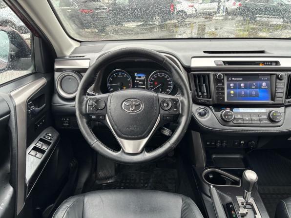 Toyota RAV4 IV (XA40) Рестайлинг с пробегом 2018 года, цена 2 059 000 рублей, 293096 км, внедорожник, Автокод Объявления