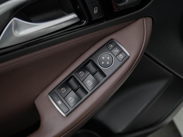 Infiniti Q30 с пробегом 2019 года, цена 2 419 000 рублей, 83009 км, хэтчбек, Автокод Объявления