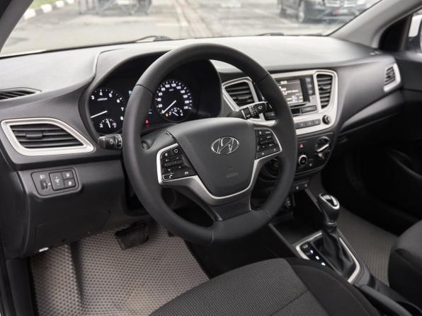 Hyundai Solaris II с пробегом 2019 года, цена 1 193 000 рублей, 172671 км, седан, Автокод Объявления