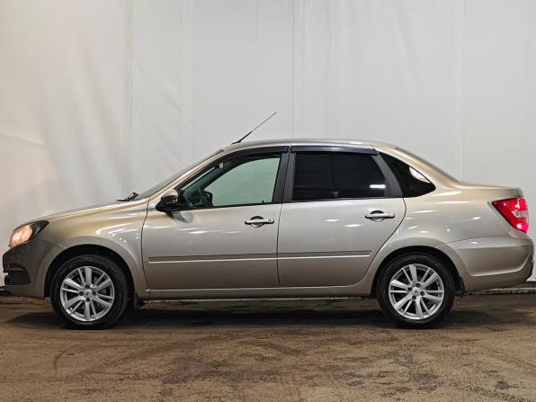 Lada (ВАЗ) Granta I Рестайлинг с пробегом 2022 года, цена 699 000 рублей, 132583 км, седан, Автокод Объявления