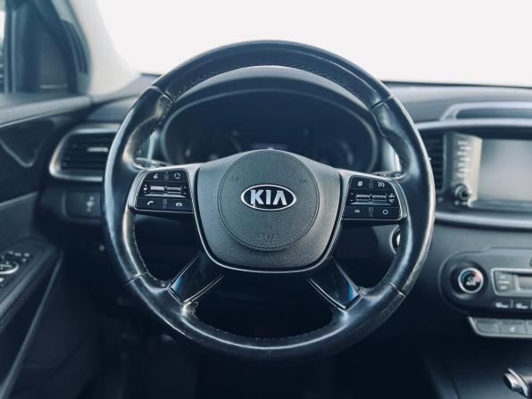 Kia Sorento III Prime Рестайлинг с пробегом 2019 года, цена 2 470 000 рублей, 176000 км, внедорожник, Автокод Объявления