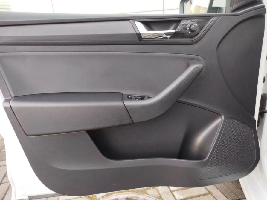 Skoda Rapid I Рестайлинг Челябинск  - изображение 15