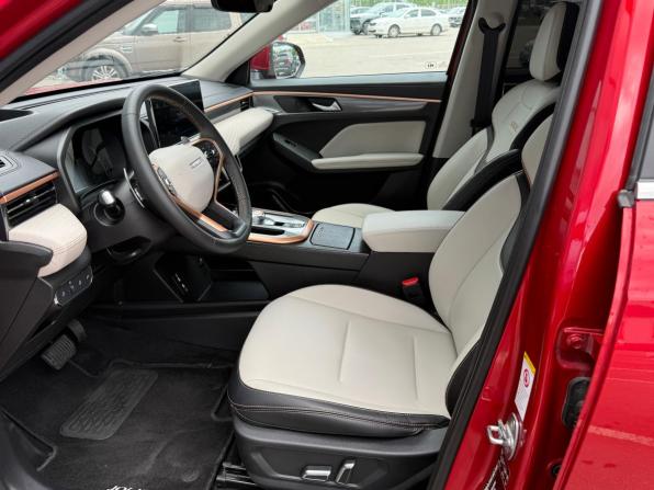 Haval Jolion I с пробегом 2023 года, цена 2 035 000 рублей, 43867 км, внедорожник, Автокод Объявления