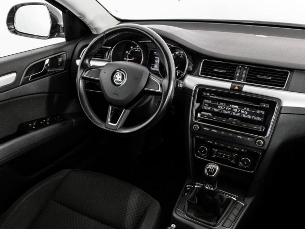 Skoda Superb II Рестайлинг с пробегом 2014 года, цена 1 400 000 рублей, 136389 км, лифтбек, Автокод Объявления