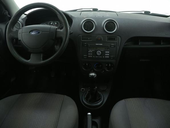 Ford Fusion I Рестайлинг с пробегом 2008 года, цена 295 000 рублей, 281500 км, хэтчбек, Автокод Объявления