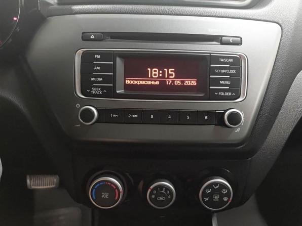 Kia Rio III Рестайлинг с пробегом 2015 года, цена 1 030 000 рублей, 120536 км, седан, Автокод Объявления