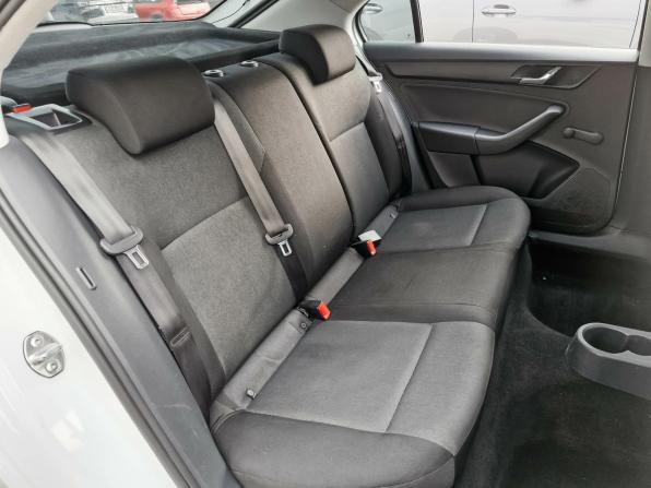 Skoda Rapid I с пробегом 2016 года, цена 965 000 рублей, 186701 км, лифтбек, Автокод Объявления