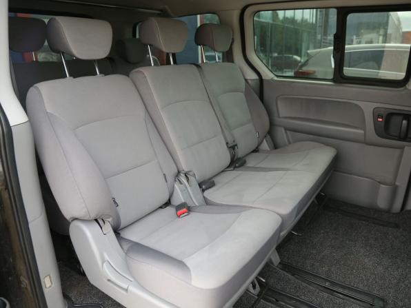 Hyundai H-1 II с пробегом 2008 года, цена 952 000 рублей, 353752 км, минивэн, Автокод Объявления