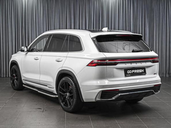 Geely Monjaro I с пробегом 2023 года, цена 2 927 000 рублей, 65845 км, внедорожник, Автокод Объявления