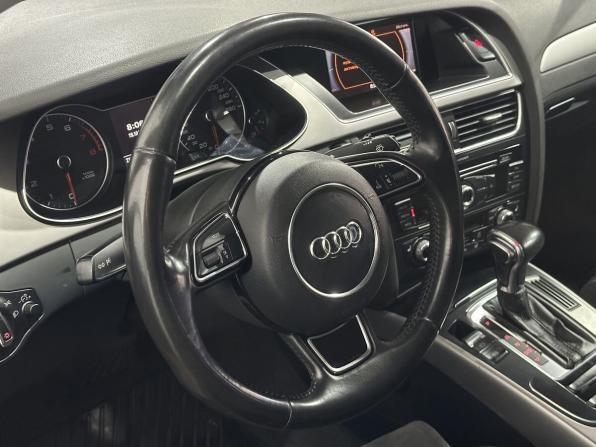 Audi A4 IV (B8) Рестайлинг с пробегом 2013 года, цена 1 648 000 рублей, 215003 км, седан, Автокод Объявления