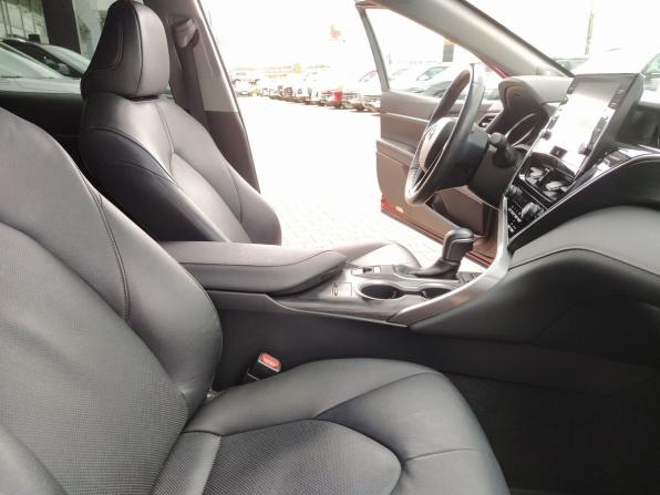 Toyota Camry VIII (XV70) Рестайлинг с пробегом 2021 года, цена 3 549 000 рублей, 41109 км, седан, Автокод Объявления