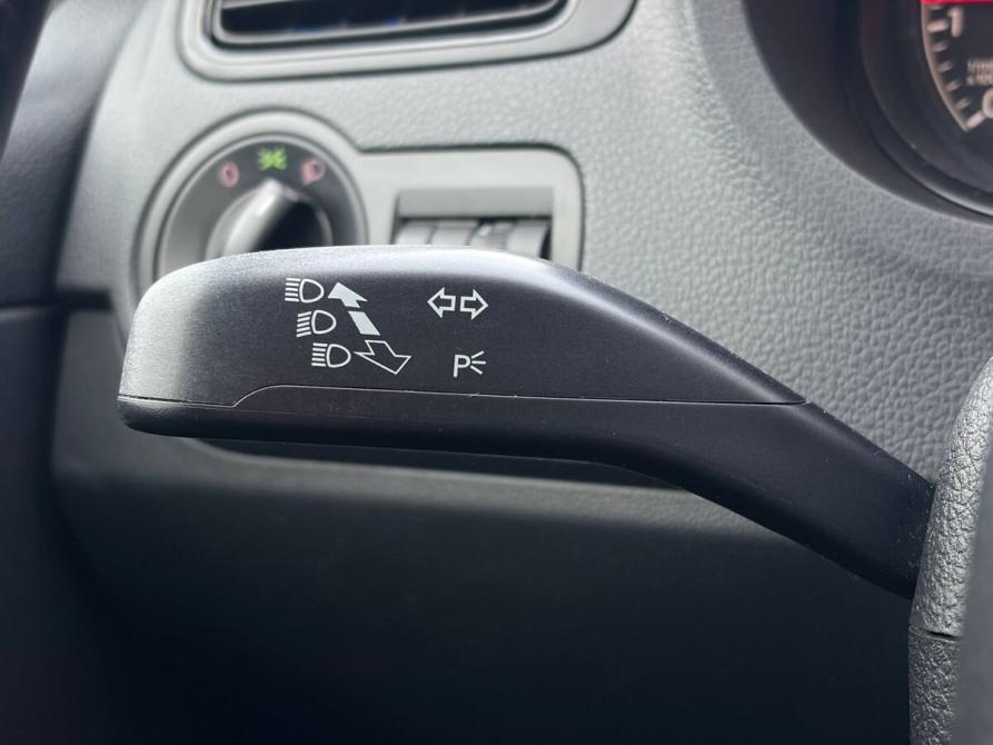 Volkswagen Polo V Рестайлинг Екатеринбург  - изображение 28