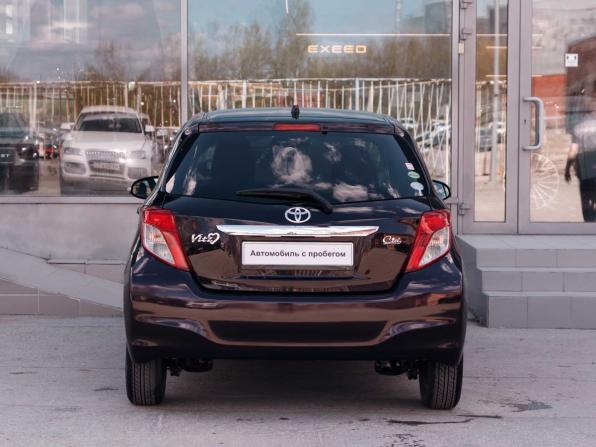 Toyota Vitz III (XP130) с пробегом 2013 года, цена 750 000 рублей, 137224 км, хэтчбек, Автокод Объявления