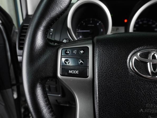 Toyota Land Cruiser Prado 150 Series с пробегом 2012 года, цена 2 760 000 рублей, 253569 км, внедорожник, Автокод Объявления
