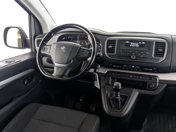 Peugeot Traveller I с пробегом 2021 года, цена 2 999 000 рублей, 97927 км, минивэн, Автокод Объявления