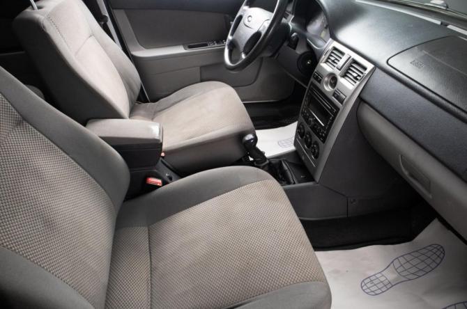 Lada (ВАЗ) Priora I с пробегом 2011 года, цена 289 000 рублей, 246200 км, хэтчбек, Автокод Объявления