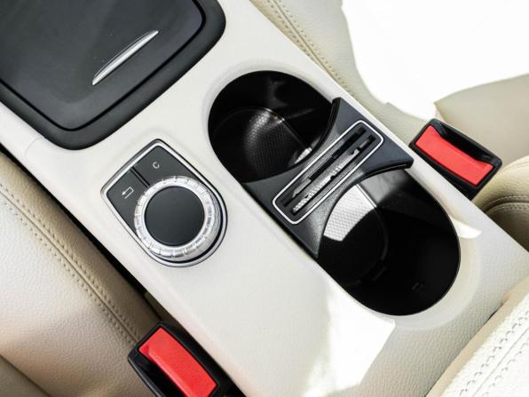 Mercedes-Benz CLA I (C117 X117) с пробегом 2014 года, цена 1 836 800 рублей, 131318 км, седан, Автокод Объявления