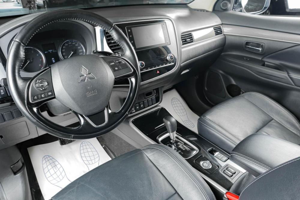 Mitsubishi Outlander III Рестайлинг 3 Тюмень  - изображение 8