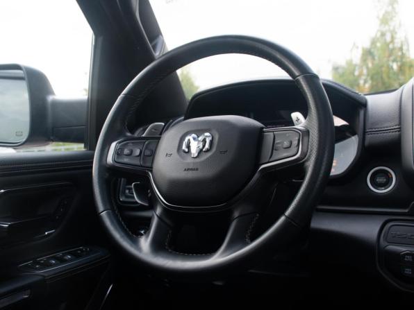Ram 1500 V с пробегом 2023 года, цена 8 900 000 рублей, 44407 км, offers.body_type.unknown, Автокод Объявления