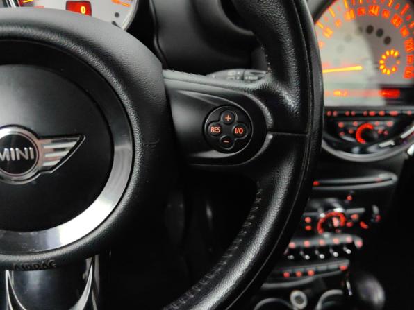 Mini Countryman I с пробегом 2011 года, цена 899 000 рублей, 176806 км, внедорожник, Автокод Объявления