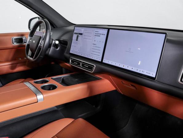 Li Auto (Lixiang) L6 с пробегом 2024 года, цена 5 340 000 рублей, 19000 км, внедорожник, Автокод Объявления