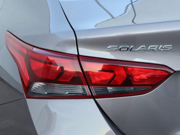 Hyundai Solaris II с пробегом 2018 года, цена 1 350 000 рублей, 101787 км, седан, Автокод Объявления