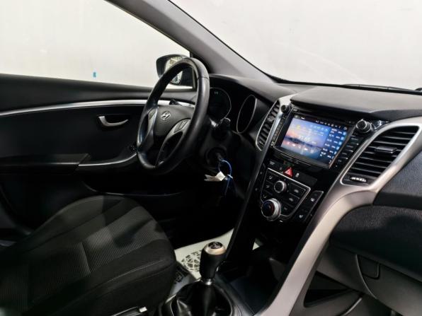 Hyundai i30 II с пробегом 2012 года, цена 955 000 рублей, 83139 км, хэтчбек, Автокод Объявления