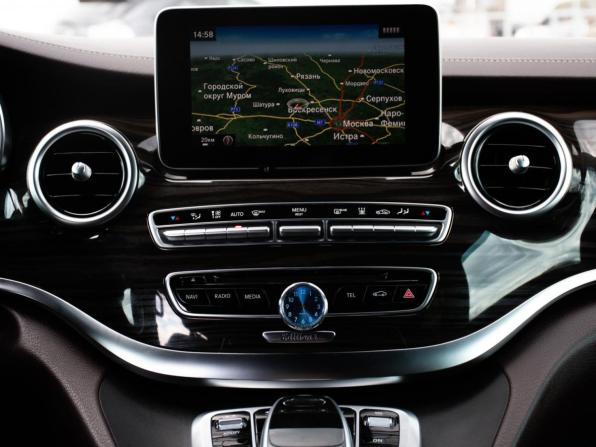 Mercedes-Benz V-Класс III (W447) с пробегом 2015 года, цена 3 638 000 рублей, 147000 км, минивэн, Автокод Объявления