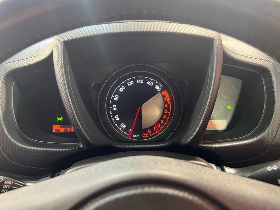 Toyota Ist II Новочеркасск  - изображение 11
