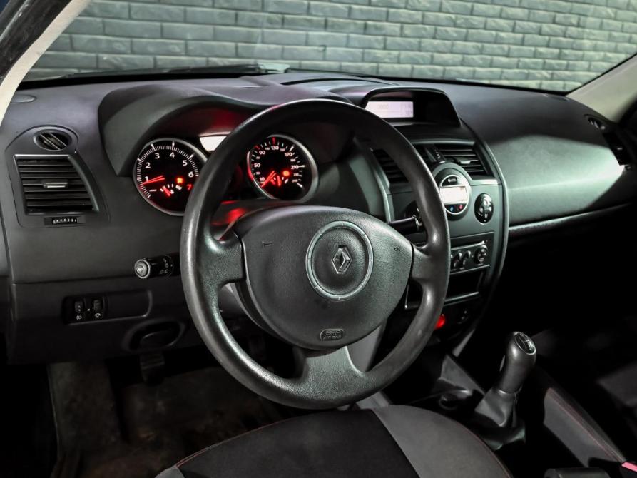 Renault Megane II Рестайлинг Екатеринбург  - изображение 6