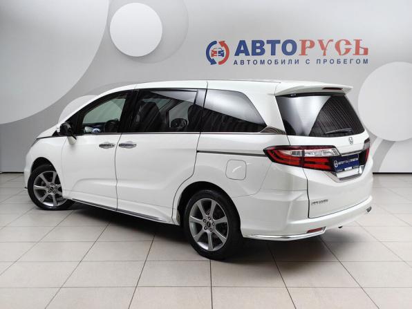 Honda Odyssey V Рестайлинг с пробегом 2020 года, цена 2 990 000 рублей, 182000 км, минивэн, Автокод Объявления
