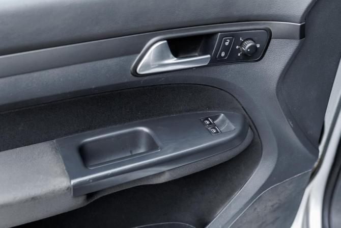 Volkswagen Touran I Рестайлинг с пробегом 2008 года, цена 613 000 рублей, 206067 км, минивэн, Автокод Объявления