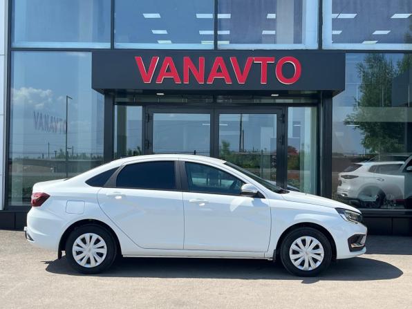 Lada (ВАЗ) Vesta I Рестайлинг (NG) с пробегом 2023 года, цена 1 340 000 рублей, 35000 км, седан, Автокод Объявления