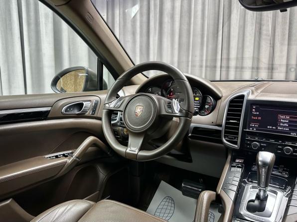 Porsche Cayenne II (958) с пробегом 2014 года, цена 2 699 000 рублей, 205641 км, внедорожник, Автокод Объявления