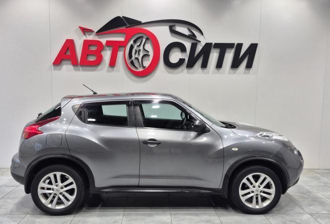Nissan Juke I с пробегом 2011 года, цена 750 000 рублей, 203517 км, внедорожник, Автокод Объявления