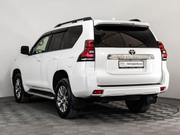 Toyota Land Cruiser Prado 150 Series Рестайлинг 2 с пробегом 2017 года, цена 4 499 000 рублей, 129508 км, внедорожник, Автокод Объявления