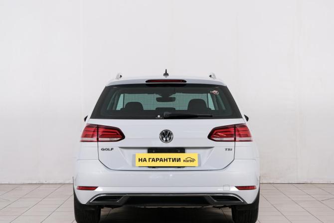 Volkswagen Golf VII Рестайлинг с пробегом 2018 года, цена 1 499 000 рублей, 40200 км, универсал, Автокод Объявления