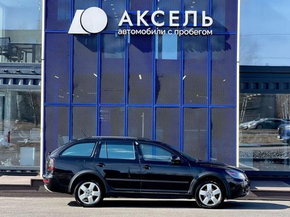 Skoda Octavia II (A5) Рестайлинг с пробегом 2011 года, цена 965 000 рублей, 218000 км, универсал, Автокод Объявления